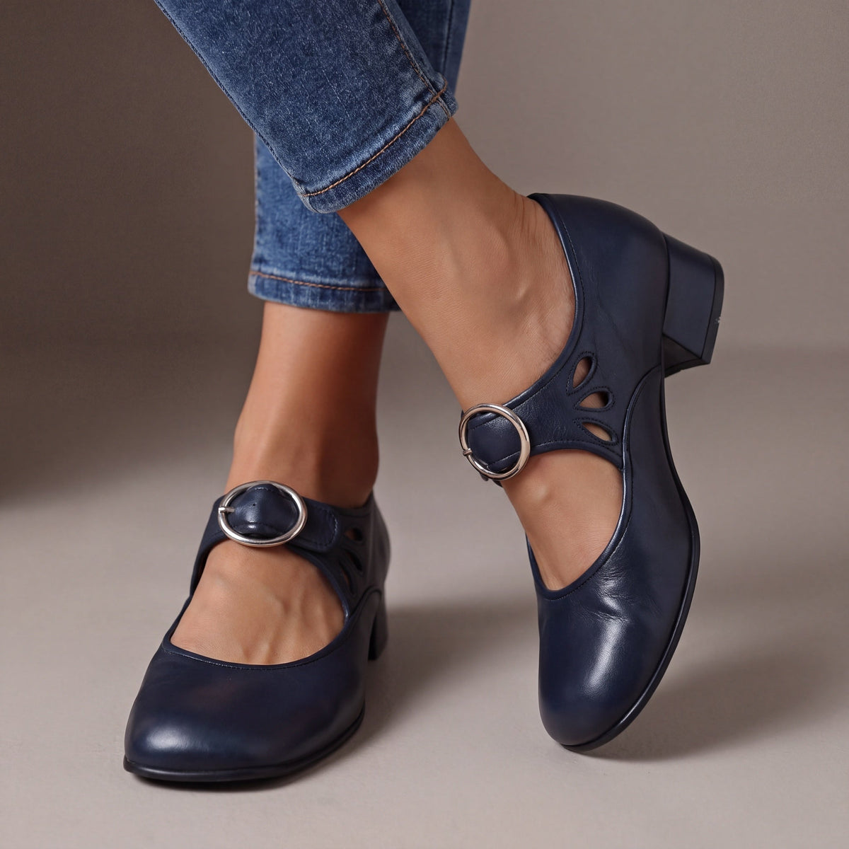 Juliette| Escarpins Confort à Bride et Talon Large